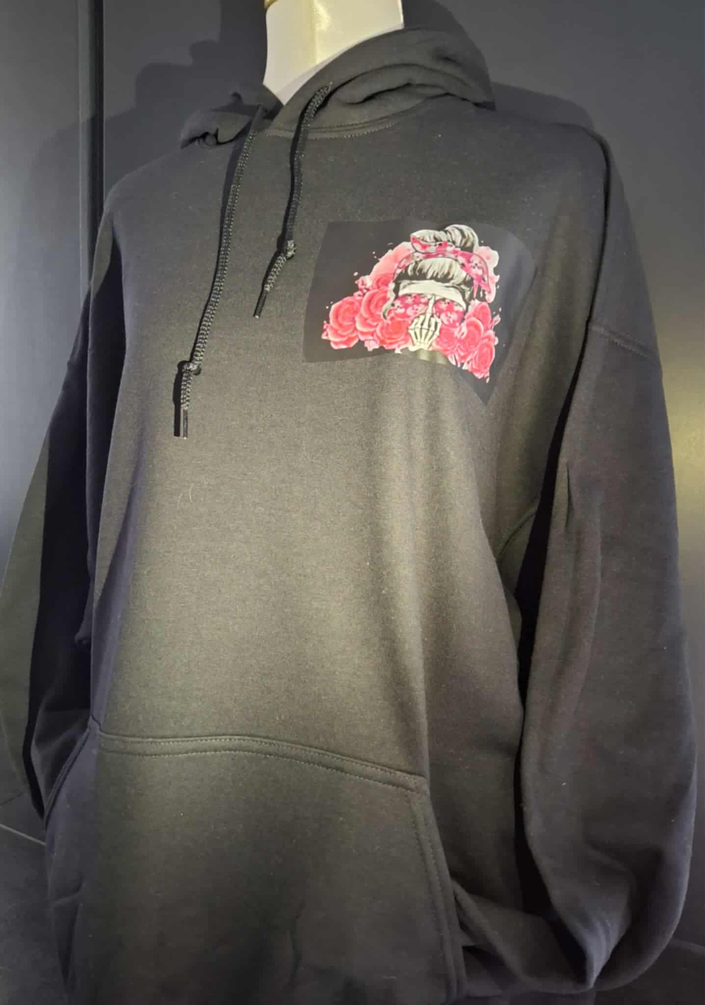 Hippe trui met opdruk