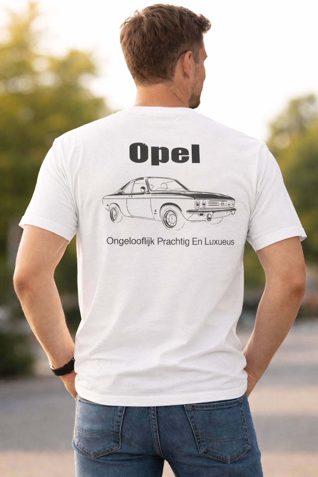 T-shirt met silhouette van eigen auto