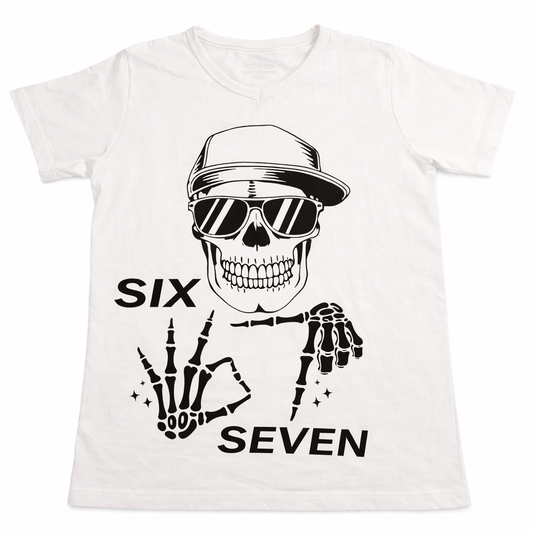 Kindershirt six seven doodshoofd