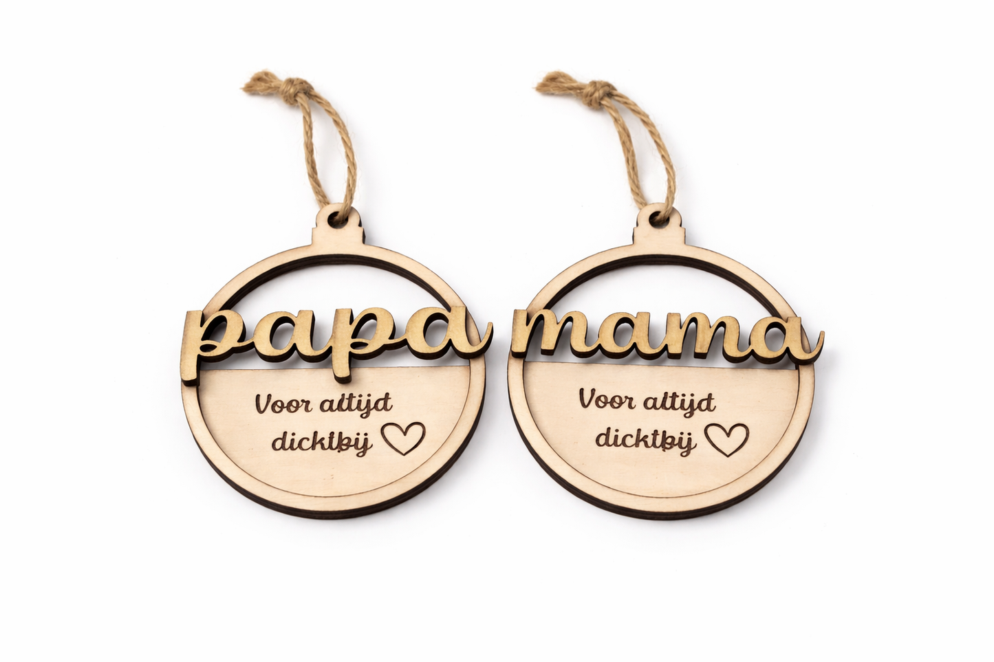 Houten kerstbalhanger 'papa/mama'
